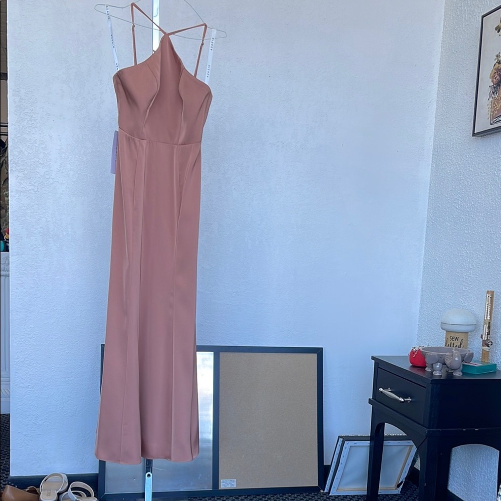 Elegant Pink Evening Gown